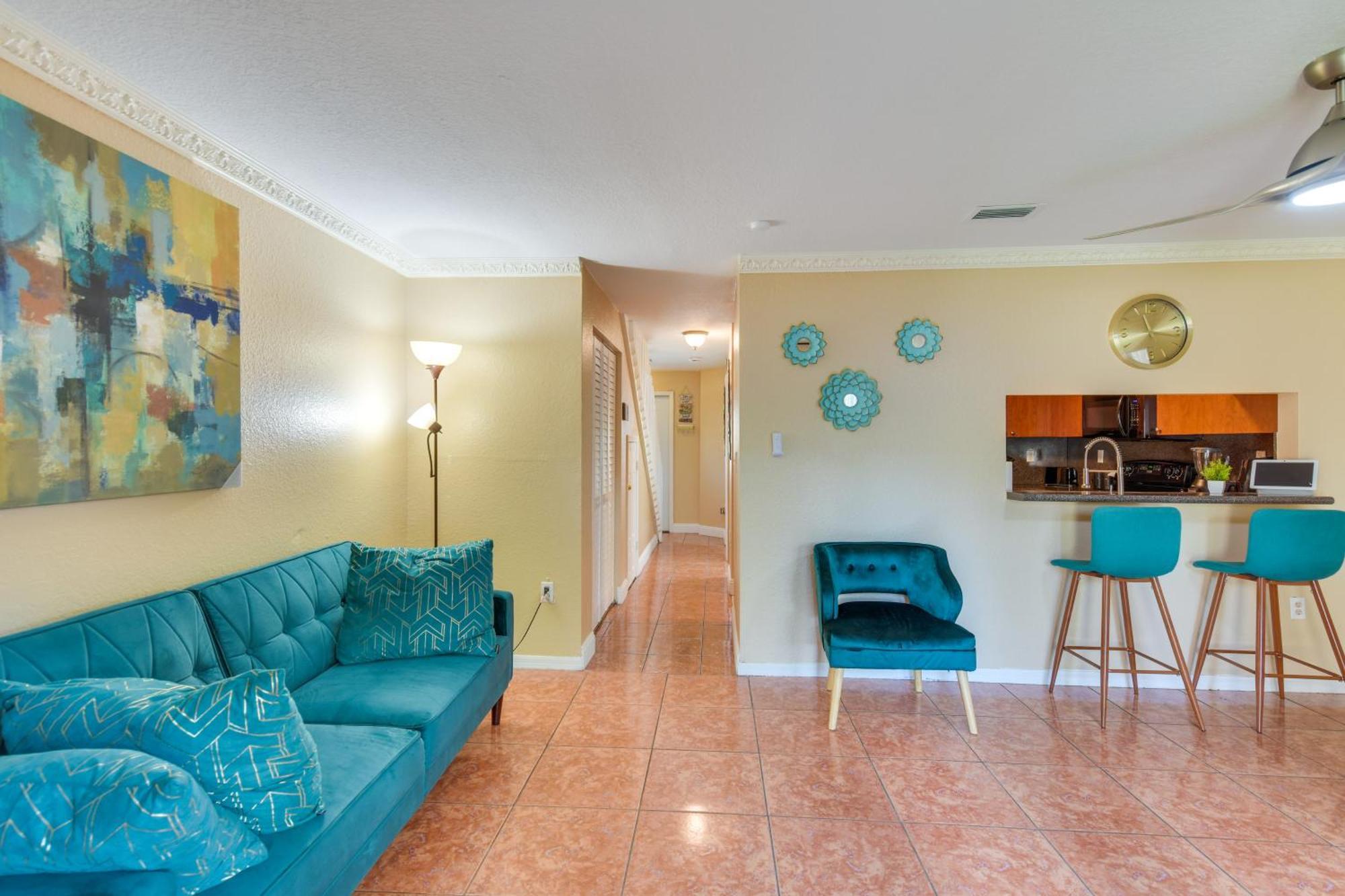 Opa-Locka Townhome, 15 Mi To Miami Beach! Luaran gambar